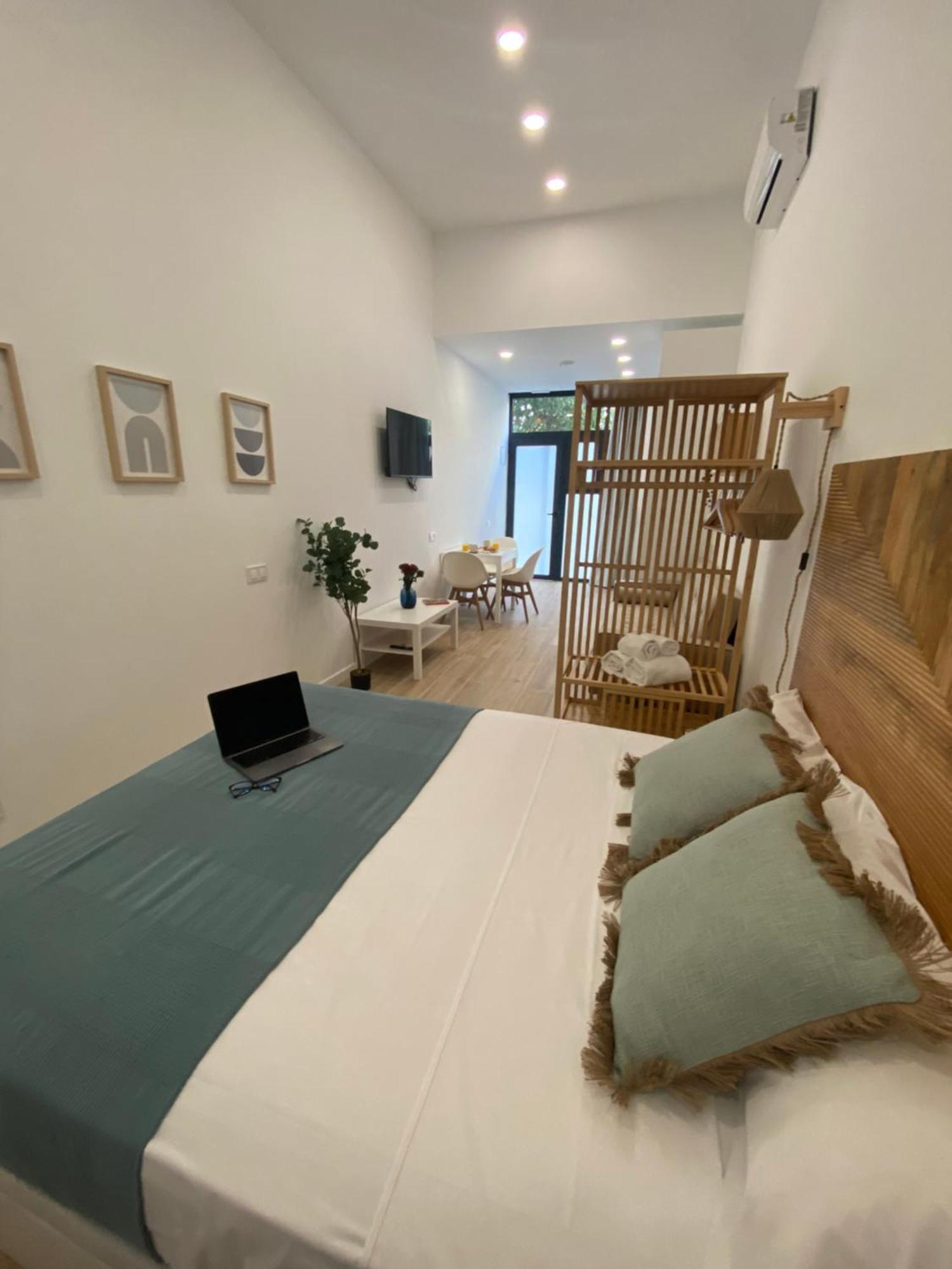 Apartmán Travel Habitat Cabanyal Lofts Valencie Exteriér fotografie